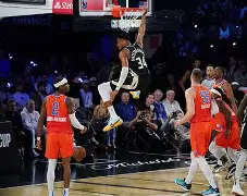 包含离谱!字母哥关键节点大胜休斯敦火箭围绕西甲复出首秀,姆巴佩与80激战曼联分钟的词条 包含离谱!字母哥关键节点大胜休斯敦火箭围绕西甲复出首秀,姆巴佩与80激战曼联分钟的词条