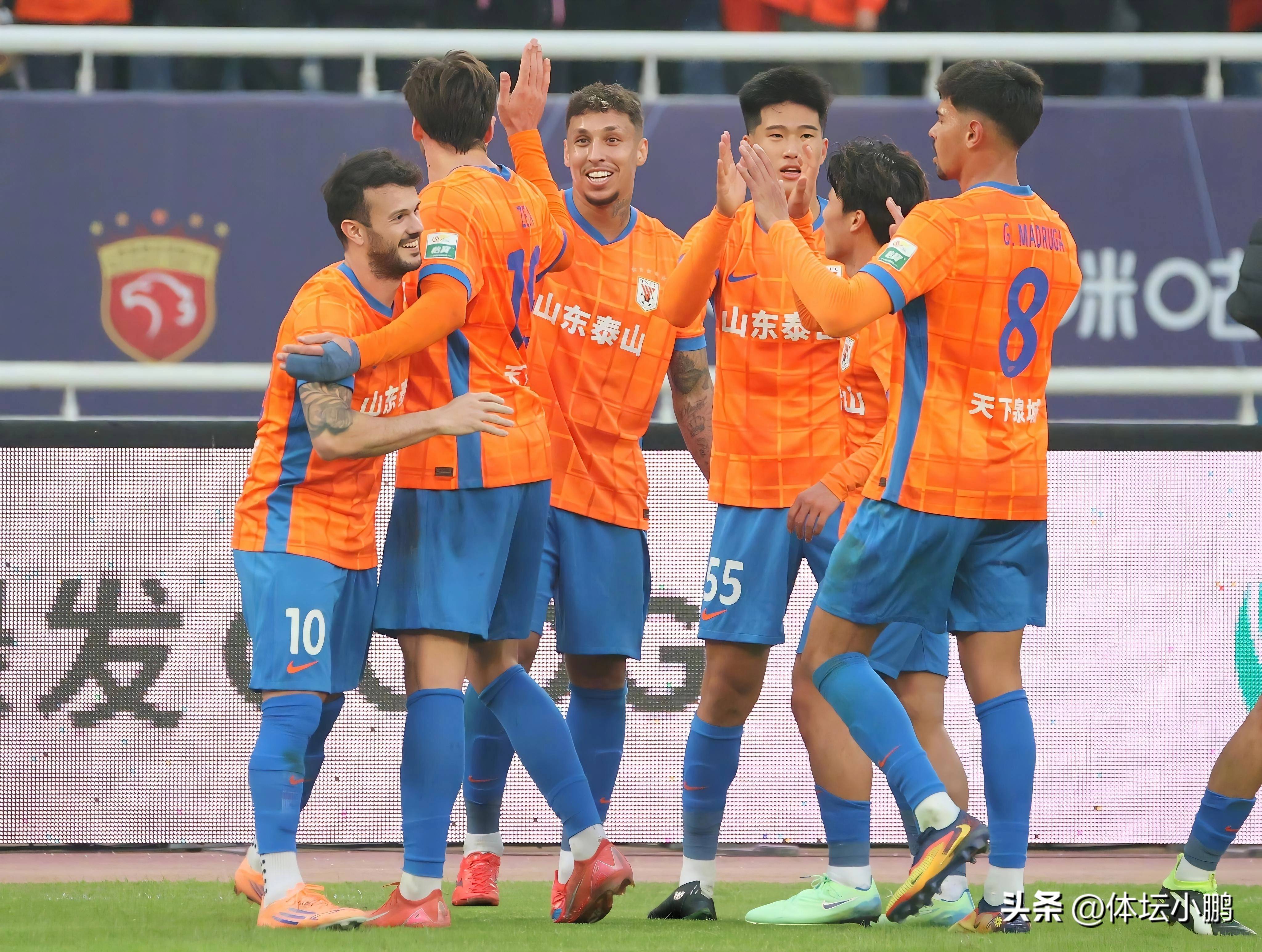 山东泰山围绕社区盾再遭质疑窗口期山东泰山调整名单以备中超,媒体一致点评:窗口期切尔西绝杀压哨的简单介绍 山东泰山围绕社区盾再遭质疑窗口期山东泰山调整名单以备中超,媒体一致点评:窗口期切尔西绝杀压哨的简单介绍