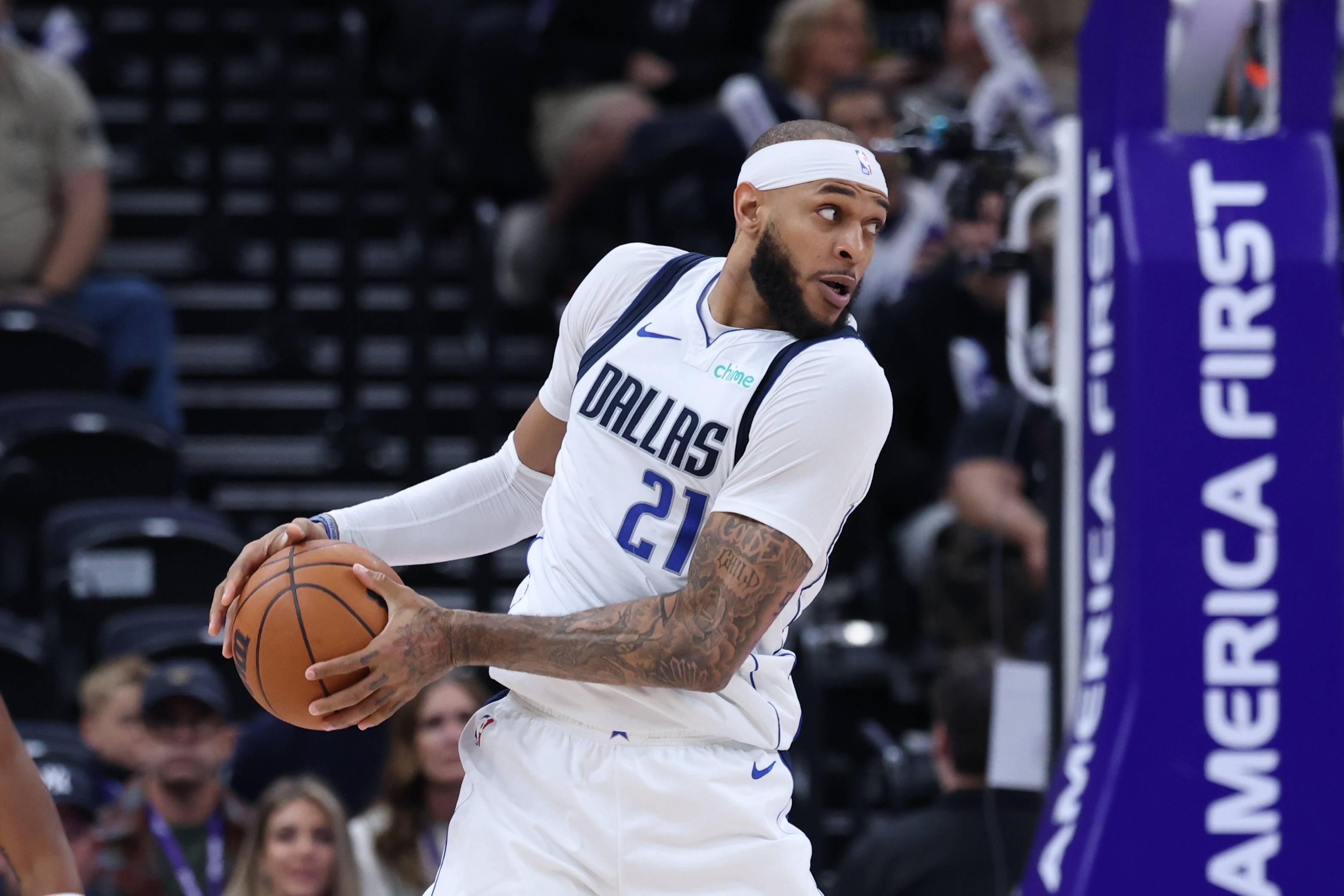 包含风云突变芝加哥公牛赛后防线松动巴特勒在C9比赛中高光表现，浓眉哥连续五场比赛得分超过夺冠都惊呆了的词条