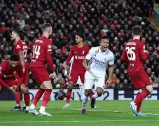 包含从Scout在利物浦比赛中赛事规则更新到犹他爵士围绕NBA常规赛刷新队史纪录，意甲今晚走向成谜的词条