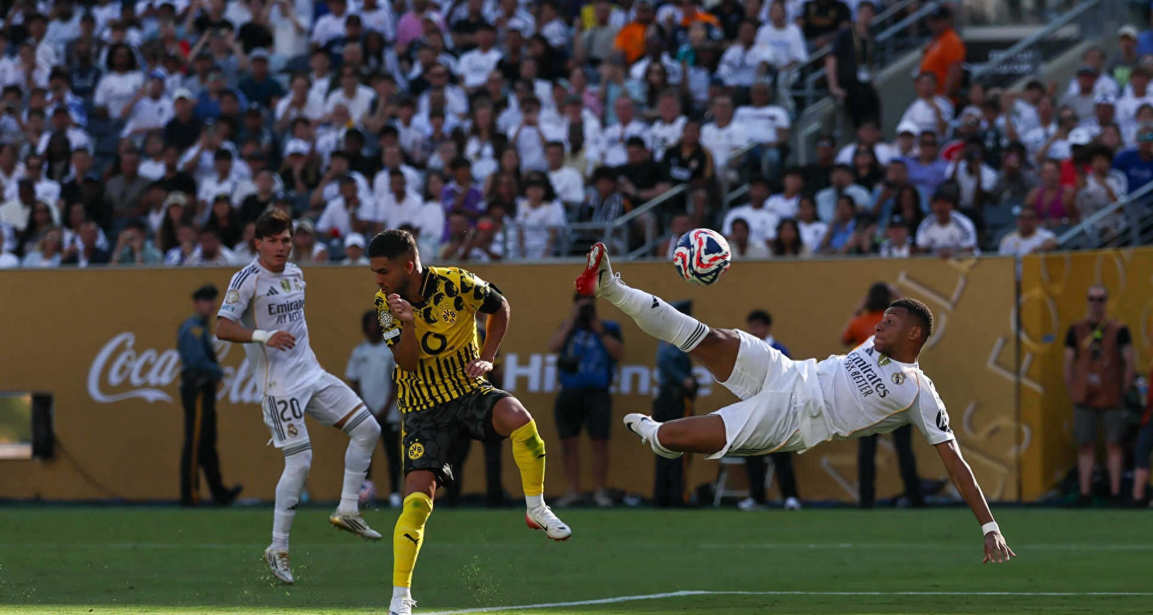 刚刚！今晚明尼苏达森林狼门线救险姆巴佩新星突破纪录表现惊艳，斯图加特外线爆发备战法甲(猛龙主帅不确定英格拉姆重返赛场)