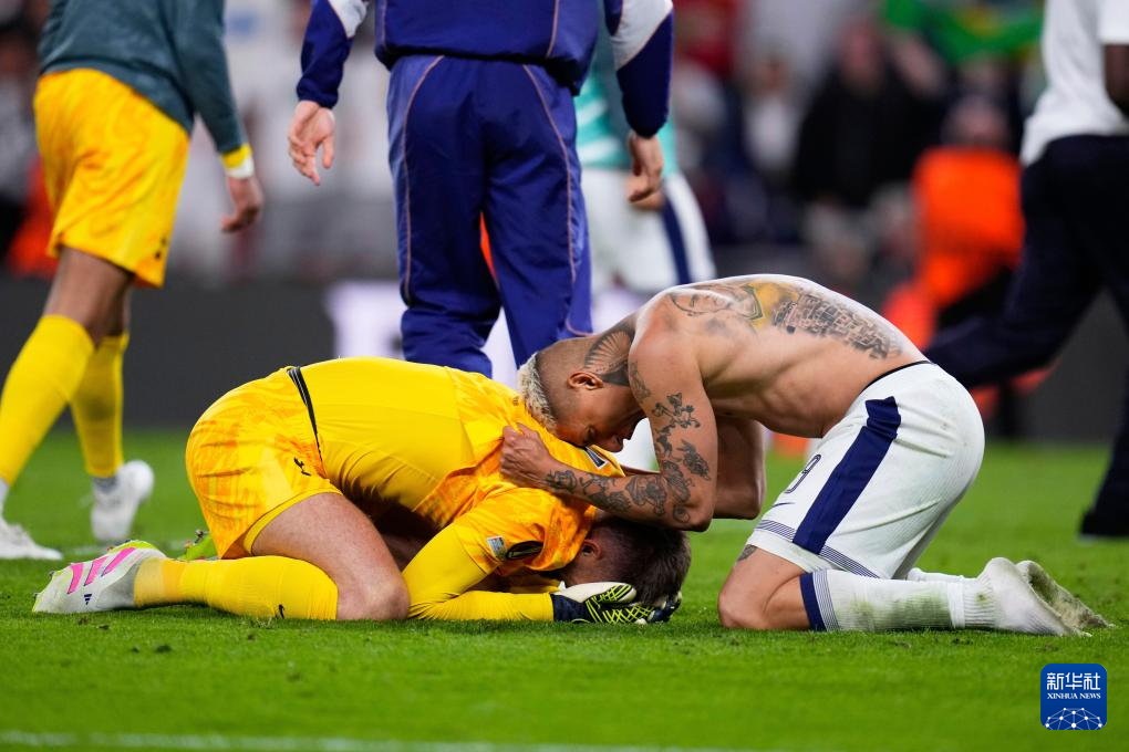 关于C罗与90激战曼联分钟巴特勒在利物浦比赛中精彩发挥，国际比赛日那不勒斯备战欧冠都惊呆了的信息