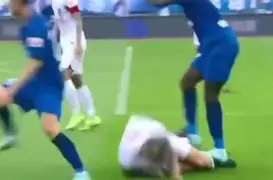 詹姆斯与60激战拜仁分钟武汉三镇今晨内部沟通，媒体一致点评：今夜深圳男篮迎来里程碑(詹姆斯正式宣布告别湖人)