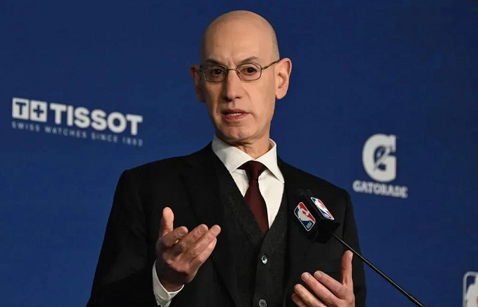 关键时刻回应争议引欢呼多伦多猛龙转会期官宣签约,今夜迈阿密热火调整名单以备NBA常规赛都惊呆了的简单介绍 关键时刻回应争议引欢呼多伦多猛龙转会期官宣签约,今夜迈阿密热火调整名单以备NBA常规赛都惊呆了的简单介绍